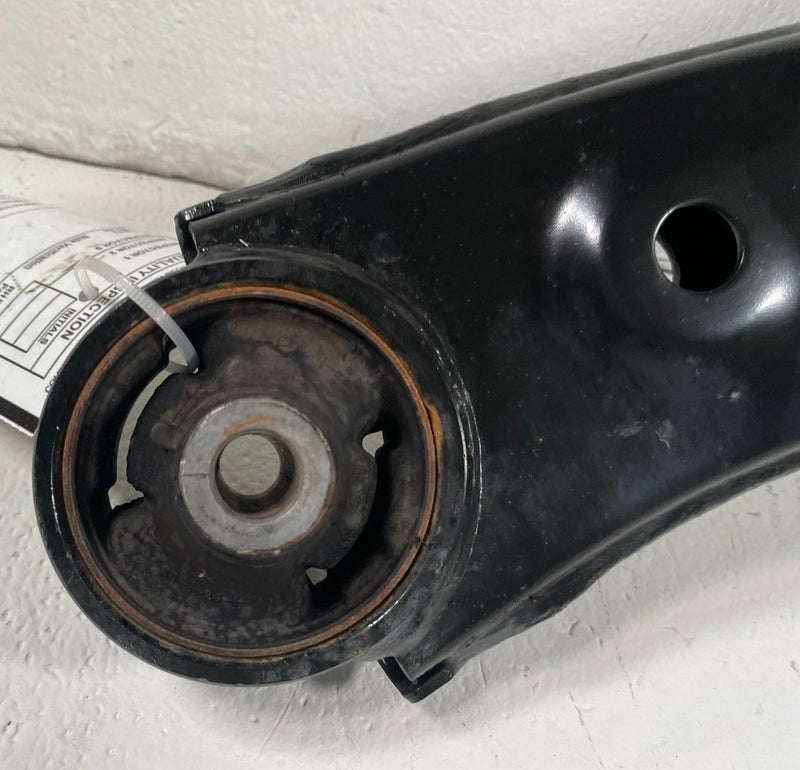 Load image into Gallery viewer, 2024-2026 HYUNDAI SANTA FE FWD FRONT LEFT DRIVER SIDE LOWER CONTROL ARM # 112846

