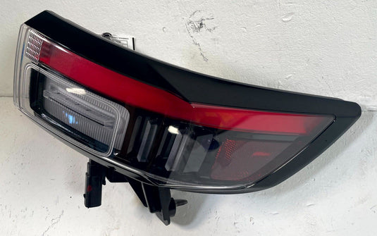 2024 - 2026 HONDA PROLOGUE REAR RIGHT SIDE OUTER TAIL LIGHT ASSEMBLY