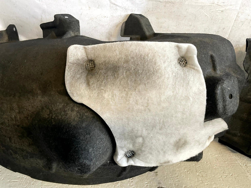 Load image into Gallery viewer, 24-26 HONDA PROLOGUE REAR RIGHT SIDE INNER QUARTER LINER SPLASH GUARD # 114317
