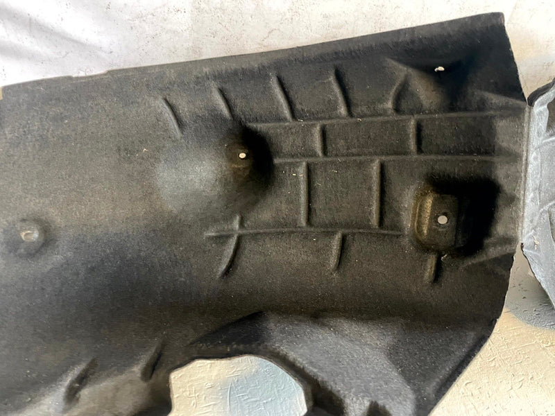 Load image into Gallery viewer, 24-26 HONDA PROLOGUE REAR RIGHT SIDE INNER QUARTER LINER SPLASH GUARD # 114317
