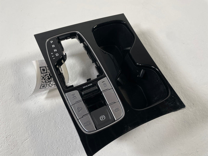 Load image into Gallery viewer, 2022-2026 HYUNDAI TUCSON SANTA CRUZ CENTER UPPER PANEL TRIM W/ CUPHOLDER #110181
