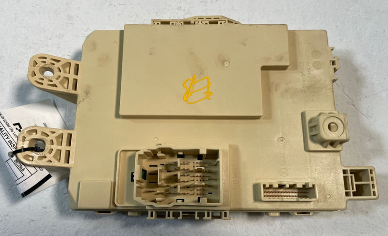 Load image into Gallery viewer, 22-24 HYUNDAI TUCSON DASH DASHBOARD FUSE RELAY JUNCTION BOX BLOCK 2.5L # 107347
