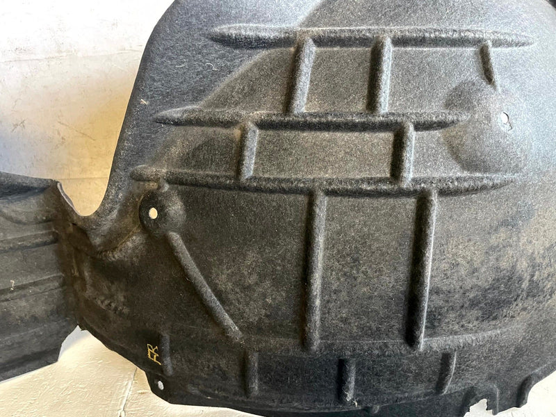 Load image into Gallery viewer, 2024 - 2026 HONDA PROLOGUE FRONT RIGHT INNER QUARTER LINER SPLASH GUARD # 114310
