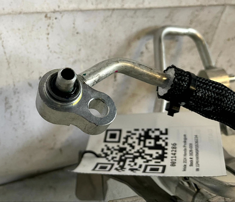 Load image into Gallery viewer, 24-25 HONDA PROLOGUE AC AIR CONDITIONING EVAPORATOR HOSE TUBE PIPE LINE # 114286
