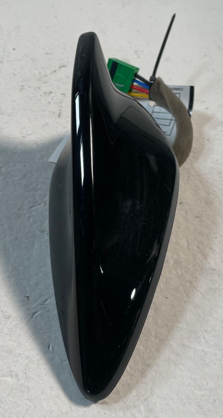 Load image into Gallery viewer, 22-24 HYUNDAI TUCSON SANTA CRUZ SHARK ROOF FIN RADIO ANTENNA BLACK 2.5L # 107351
