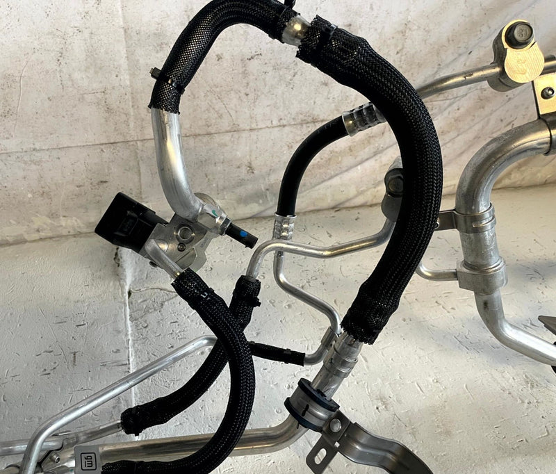Load image into Gallery viewer, 24-25 HONDA PROLOGUE AC AIR CONDITIONING EVAPORATOR HOSE TUBE PIPE LINE # 114286
