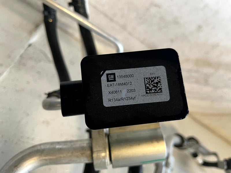 Load image into Gallery viewer, 24-25 HONDA PROLOGUE AC AIR CONDITIONING EVAPORATOR HOSE TUBE PIPE LINE # 114286
