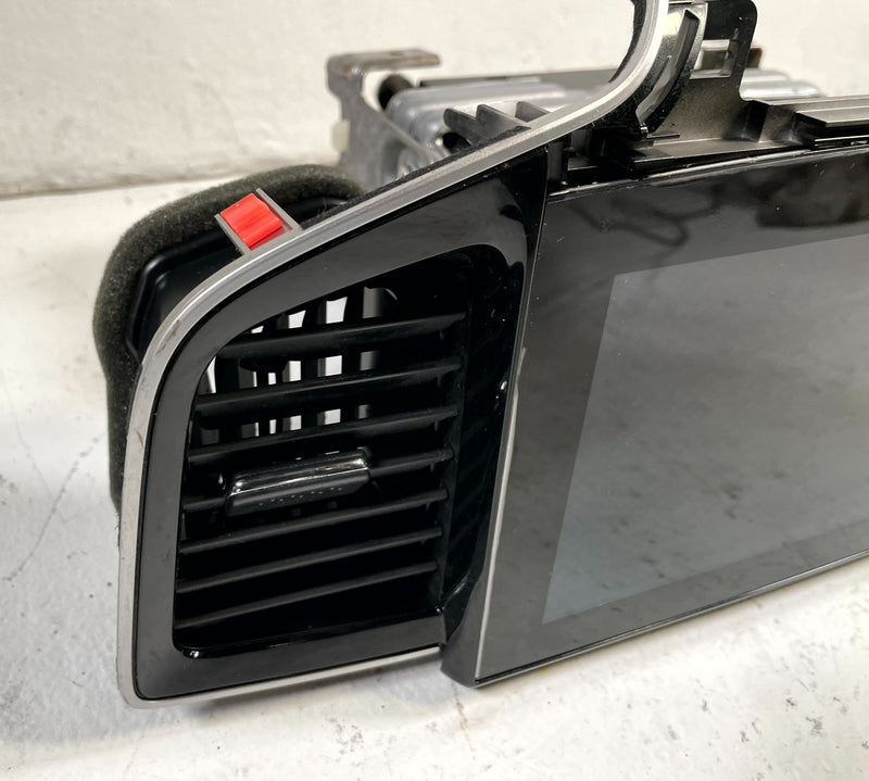 Load image into Gallery viewer, 19-20 HONDA PASSPORT DASH DISPLAY SCREEN W/ RADIO RECEIVER &amp; AIR VENTS # 107449
