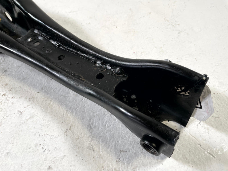 Load image into Gallery viewer, 2019 - 2025 HONDA PASSPORT REAR RIGHT SIDE SUSPENSION LOWER CONTROL ARM # 107473
