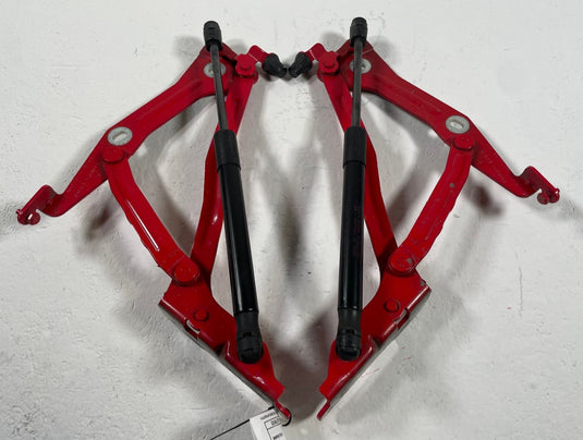 2018 - 2023 FORD MUSTANG FRONT LEFT AND RIGHT SIDE HOOD HINGES ASSEMBLY