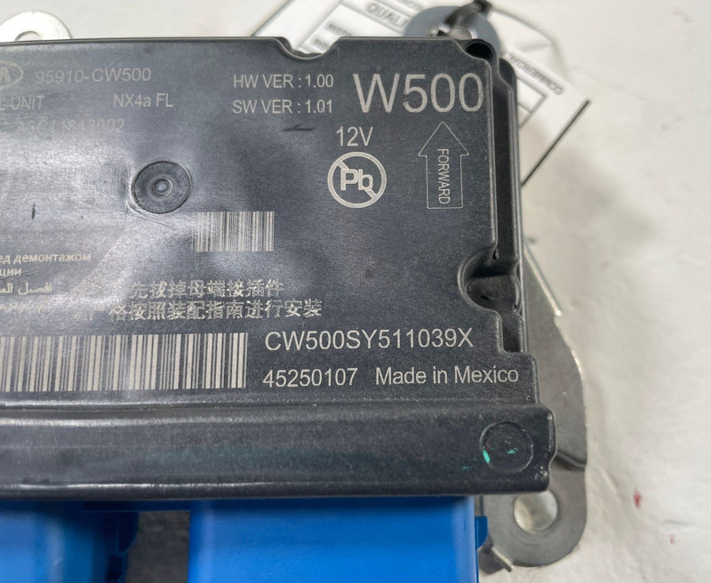 Load image into Gallery viewer, 25-26 HYUNDAI TUCSON SRS AIRBAG AIR BAG DIAGNOSTIC CONTROL MODULE UNIT # 110179
