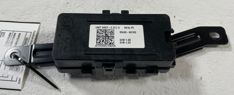 Load image into Gallery viewer, 25-26 HYUNDAI TUCSON CDC CHASSIS DOMAIN CONTROL MODULE 95640-N9100 2.5L # 110185
