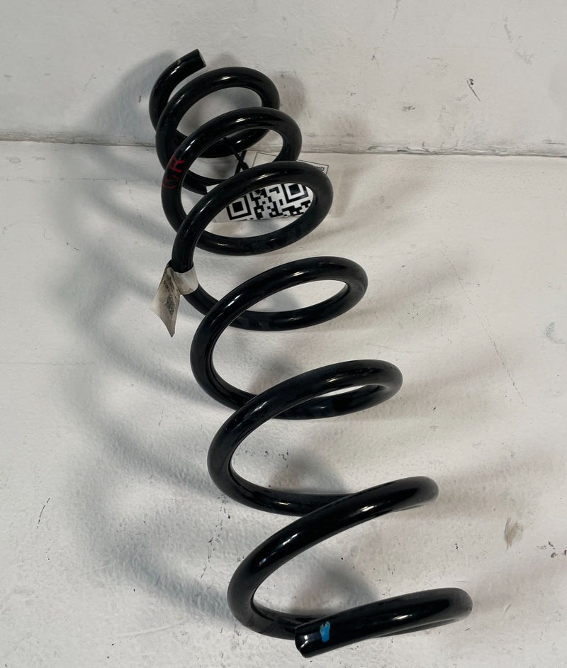 Load image into Gallery viewer, 22-24 HYUNDAI TUCSON FWD REAR LEFT OR RIGHT SIDE SUSPENSION COIL SPRING # 106076
