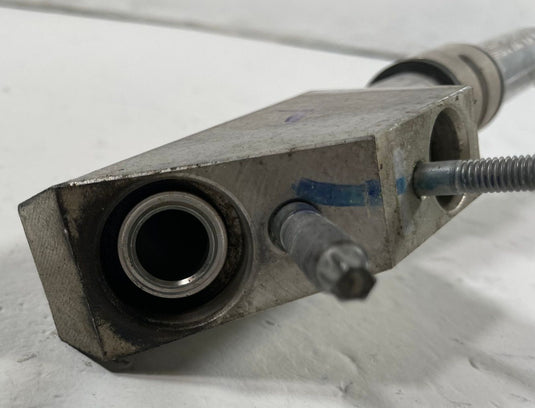 18-23 FORD MUSTANG AC AIR CONDITIONER HOSE PIPE LINE 2.3L JR3B-19E881-AD