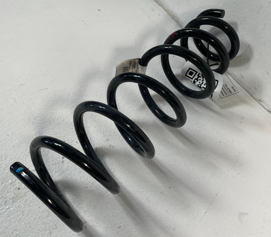 22-24 HYUNDAI TUCSON FWD REAR LEFT OR RIGHT SIDE SUSPENSION COIL SPRING