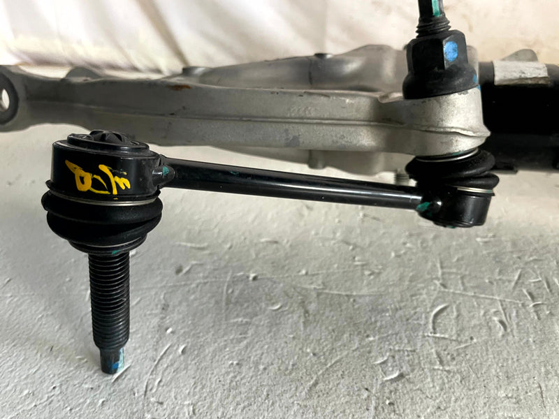 Load image into Gallery viewer, 2024 HONDA PROLOGUE FWD FRONT RIGHT SHOCK STRUT ABSORBER W/ YOKE MOUNT # 114291
