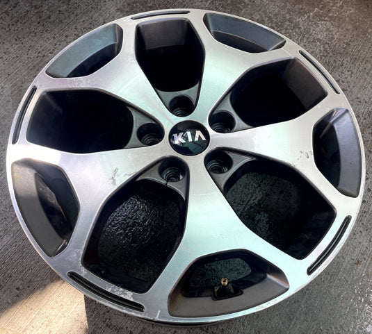 2020-2022 KIA TELLURIDE EX WHEEL RIM 18" 18X7.5J 49.5 W/ CAP 5 Y-SPOKE