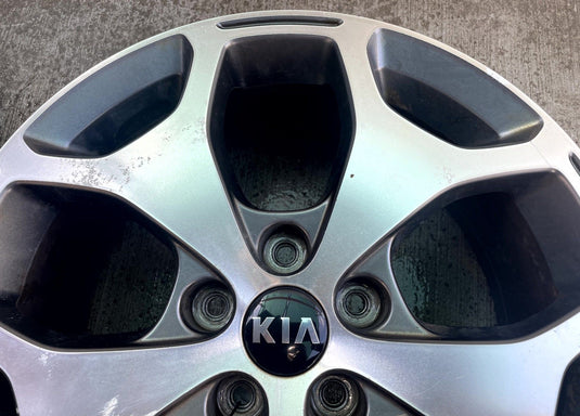 2020-2022 KIA TELLURIDE EX WHEEL RIM 18" 18X7.5J 49.5 W/ CAP 5 Y-SPOKE