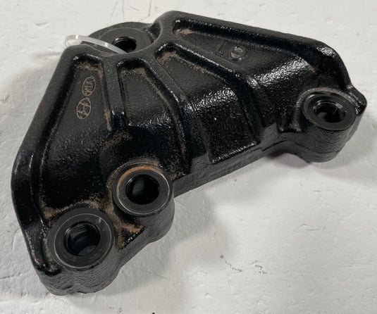 2021-2026 HYUNDAI SANTA FE FRONT RIGHT ENGINE MOUNT SUPPORT BRACKET 2.5L