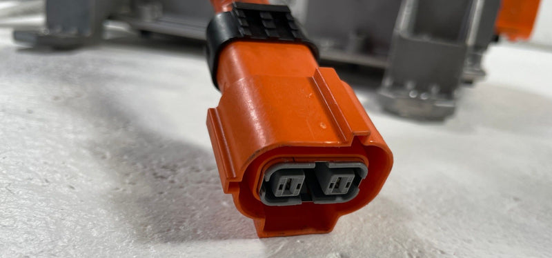 Load image into Gallery viewer, 2022 - 2025 HYUNDAI IONIQ 5 RWD HIGH VOLTAGE JUNCTION BOX CONTROL UNIT # 108835
