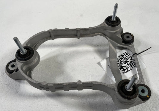 22-26 HYUNDAI IONIQ 5 RWD AC AIR CONDITIONER COMPRESSOR MOUNT BRACKET