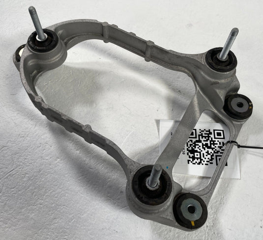 22-26 HYUNDAI IONIQ 5 RWD AC AIR CONDITIONER COMPRESSOR MOUNT BRACKET