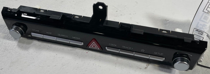 Load image into Gallery viewer, 25-26 HYUNDAI TUCSON FRONT DASH AUDIO &amp; HAZARD LIGHT CONTROL SWITCH 2.5L #110175
