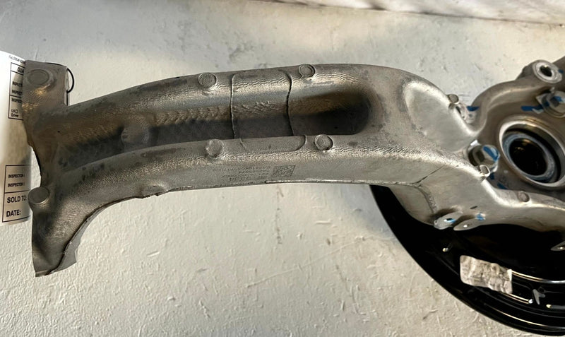 Load image into Gallery viewer, 2024-2026 HONDA PROLOGUE FRONT RIGHT SIDE STEERING SPINDLE KNUCKLE &amp; HUB #114292
