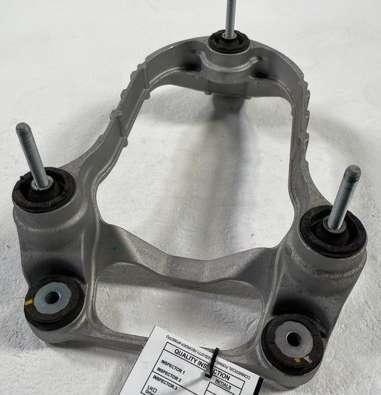 22-26 HYUNDAI IONIQ 5 RWD AC AIR CONDITIONER COMPRESSOR MOUNT BRACKET