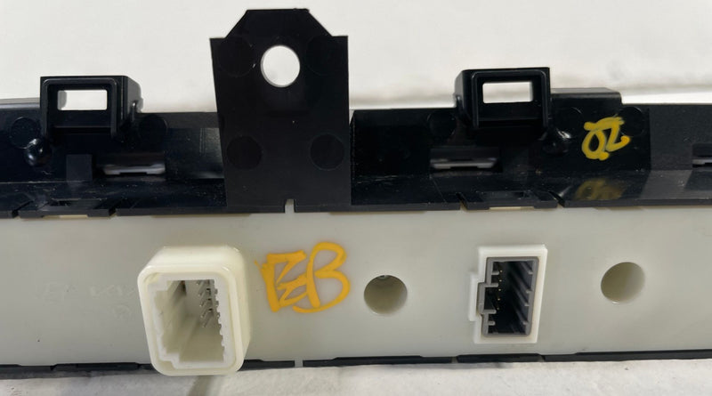 Load image into Gallery viewer, 25-26 HYUNDAI TUCSON FRONT DASH AUDIO &amp; HAZARD LIGHT CONTROL SWITCH 2.5L #110175
