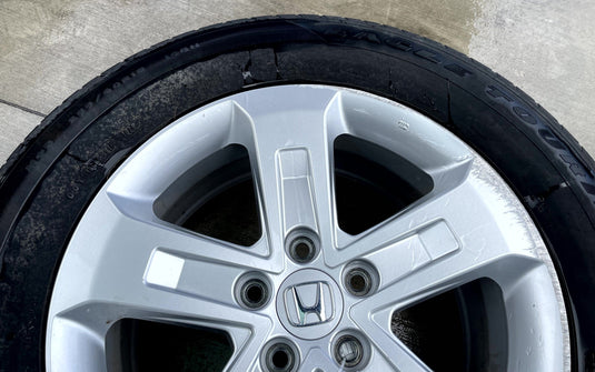 HONDA PILOT LX 18x8 5 STRAIGHT SPOKE ALLOY WHEEL W/TIRE (ONLY#1) 23-24 # 109692