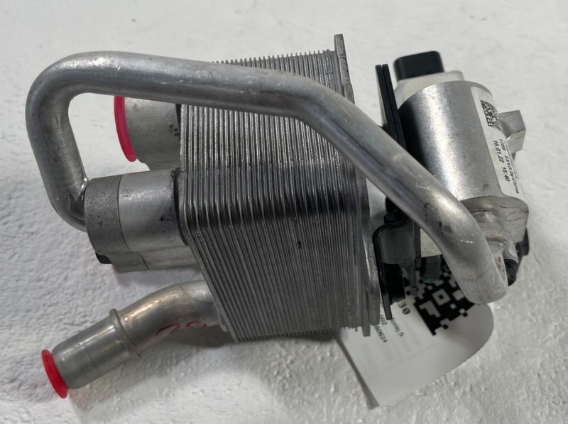 Load image into Gallery viewer, 2022-24 HYUNDAI IONIQ 5 AC A/C AIR CONDITIONING HEAT EXCHANGER CHILLER # 108830
