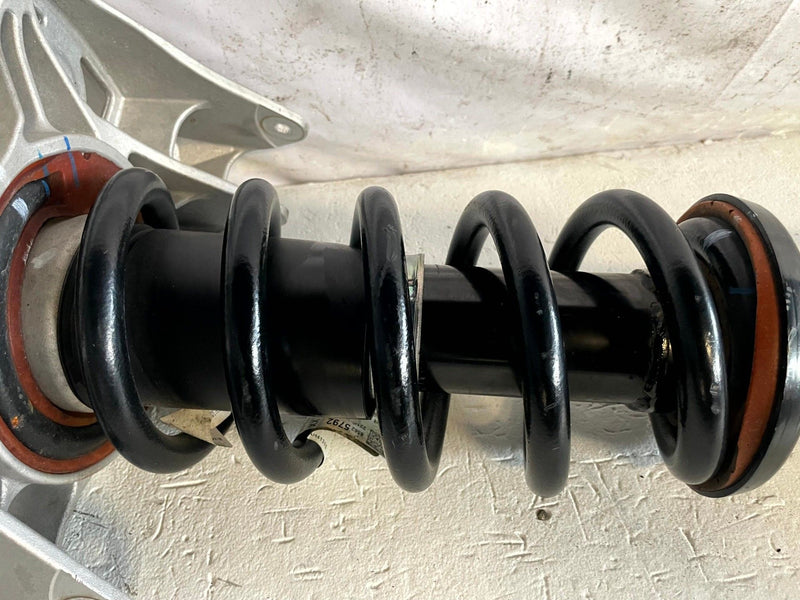 Load image into Gallery viewer, 2024 HONDA PROLOGUE FWD FRONT LEFT SHOCK STRUT ABSORBER W/ YOKE MOUNT # 114269
