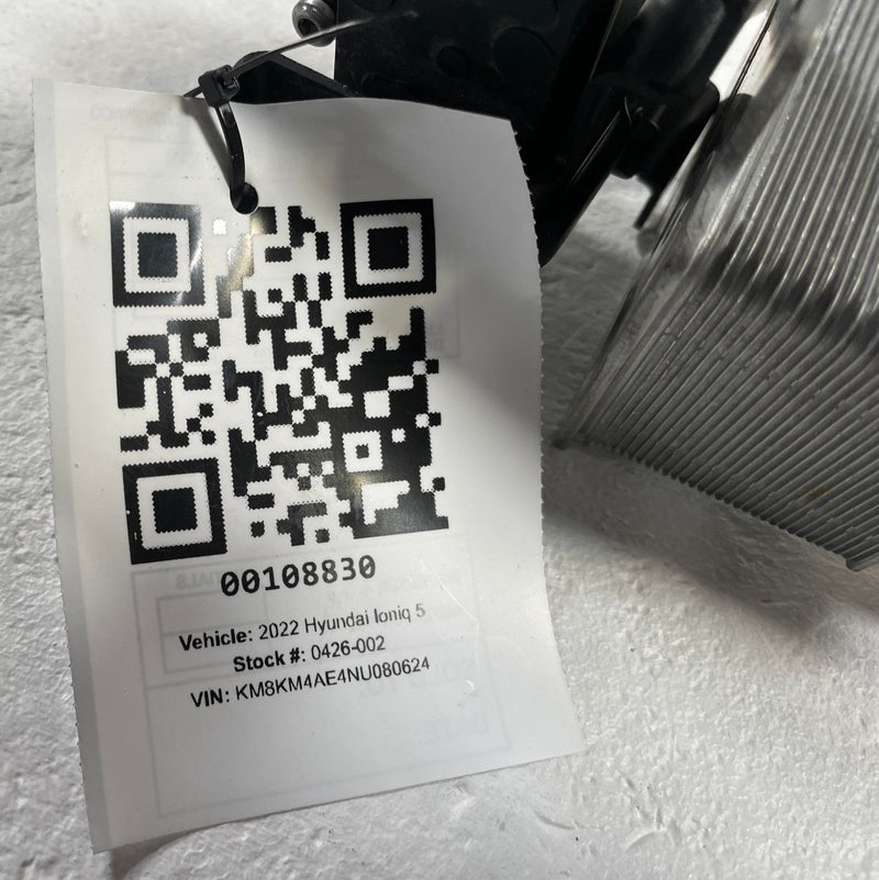 Load image into Gallery viewer, 2022-24 HYUNDAI IONIQ 5 AC A/C AIR CONDITIONING HEAT EXCHANGER CHILLER # 108830
