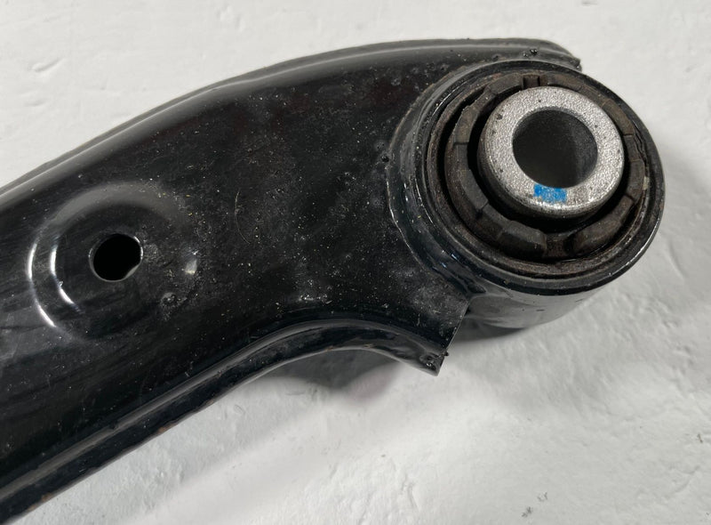 Load image into Gallery viewer, 2021 - 2026 HYUNDAI SANTA FE REAR RH OR LH SUSPENSION UPPER CONTROL ARM # 112095
