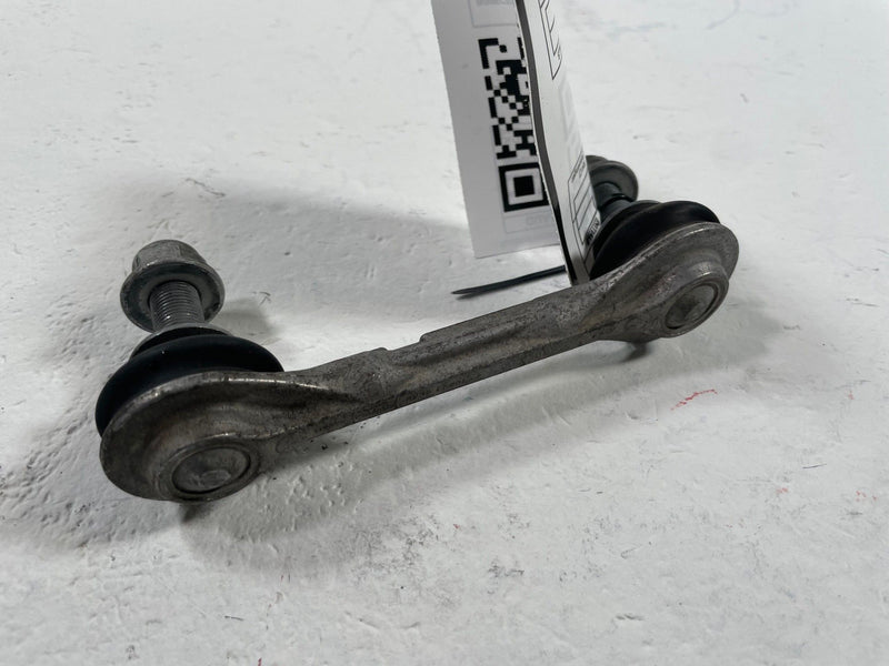 Load image into Gallery viewer, 15-25 FORD MUSTANG REAR LEFT OR RIGHT STABILIZER SWAY ANTI ROLL BAR LINK #112907
