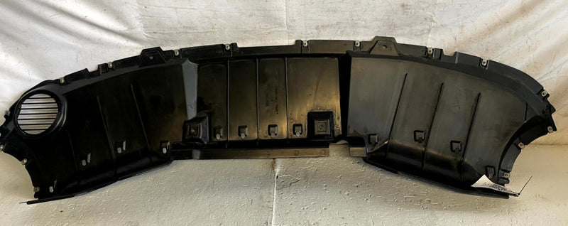 Load image into Gallery viewer, 2024-2026 HONDA PROLOGUE REAR UNDER BODY DEFLECTOR SPLASH SHIELD COVER # 114305
