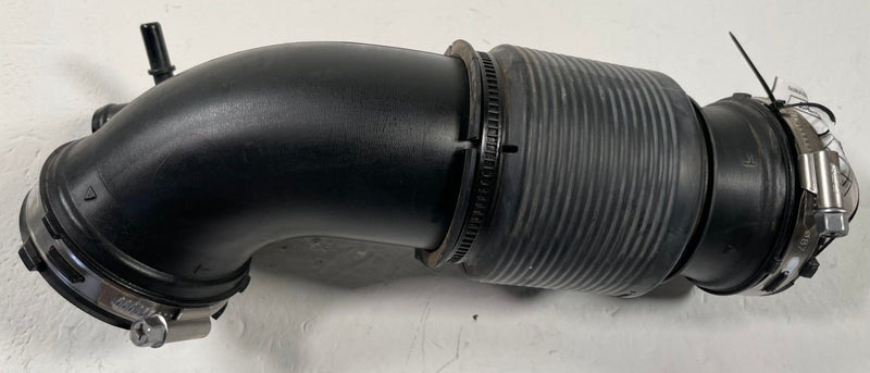Load image into Gallery viewer, 2021-2026 HYUNDAI SANTA FE ENGINE AIR CLEANER INTAKE HOSE TUBE PIPE 2.5L #112057
