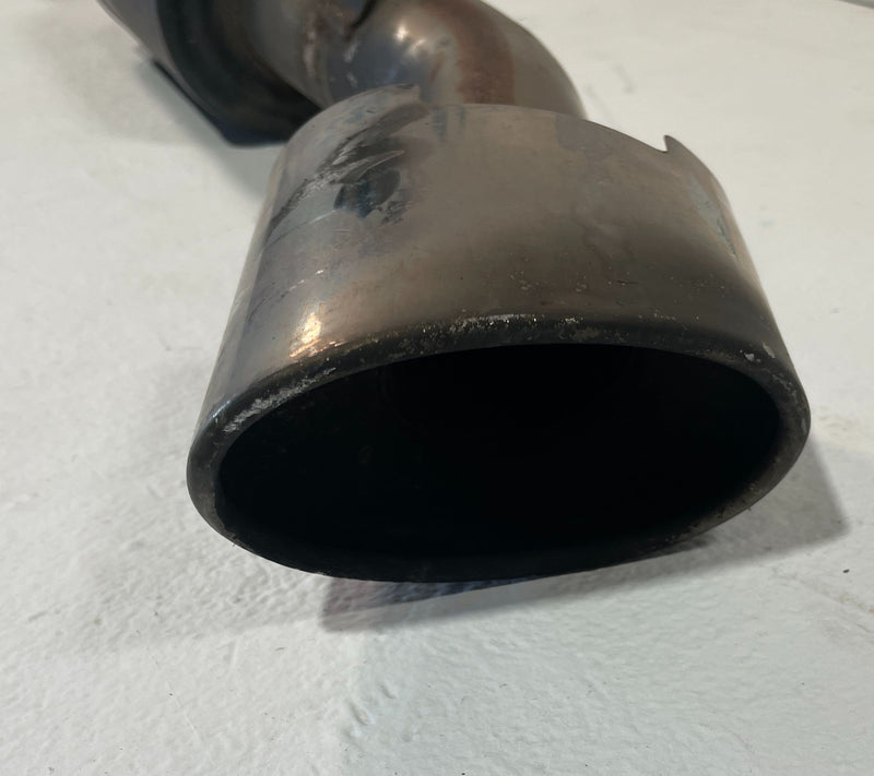 Load image into Gallery viewer, 2019-2021 HONDA PASSPORT REAR RIGHT SIDE EXHAUST MUFFLER PIPE W/ TIP # 105267
