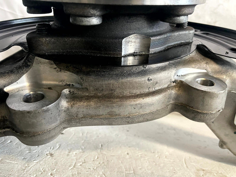 Load image into Gallery viewer, 2024-2026 HONDA PROLOGUE FRONT LEFT SIDE STEERING SPINDLE KNUCKLE &amp; HUB # 114270
