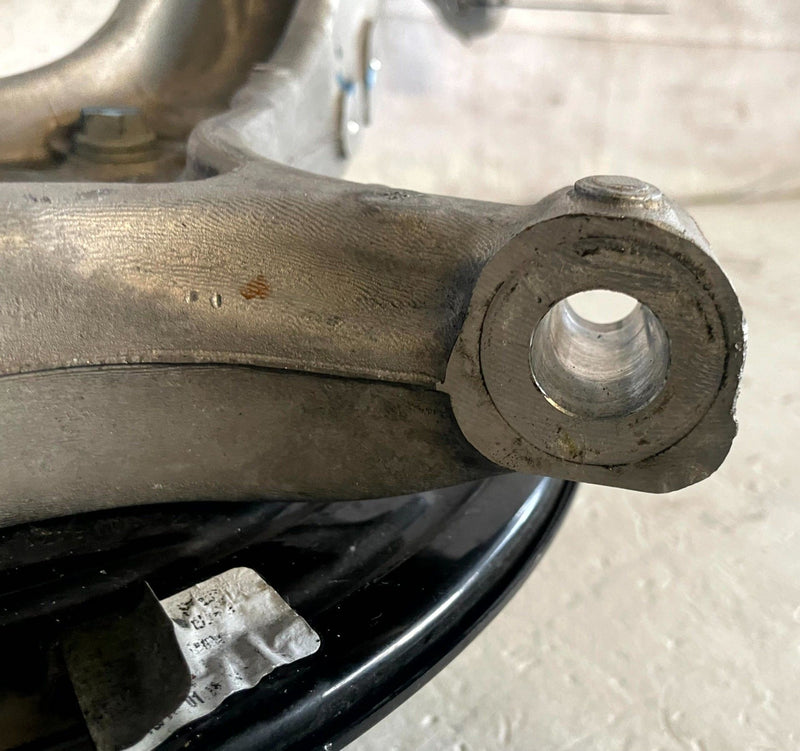 Load image into Gallery viewer, 2024-2026 HONDA PROLOGUE FRONT LEFT SIDE STEERING SPINDLE KNUCKLE &amp; HUB # 114270
