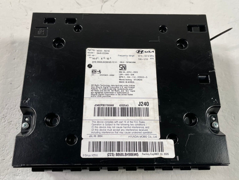 Load image into Gallery viewer, 2024-2025 HYUNDAI SANTA FE DASHBOARD RADIO AUDIO CONTROL MODULE UNIT # 112074
