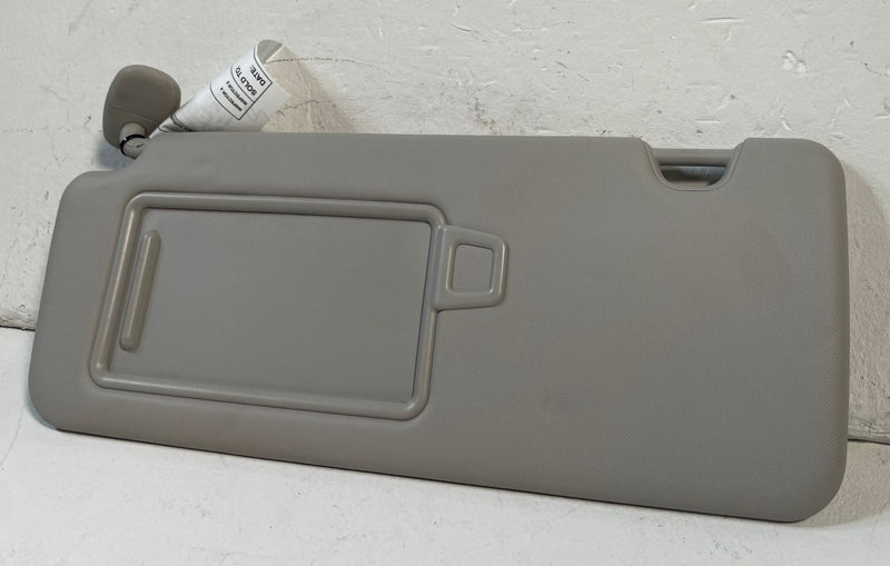 Load image into Gallery viewer, 2022-25 HYUNDAI TUCSON FRONT LEFT DRIVER SIDE SUNVISOR SUN VISOR GRAY # 107320

