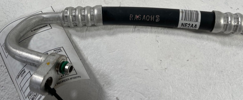 Load image into Gallery viewer, 22-25 HYUNDAI IONIQ 5 AC AIR CONDITIONING REFRIGERANT LIQUID HOSE TUBE # 108819
