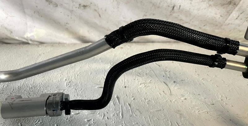 Load image into Gallery viewer, 24-25 HONDA PROLOGUE AC AIR CONDITIONING REFRIGERANT DISCHARGE HOSE PIPE #114285
