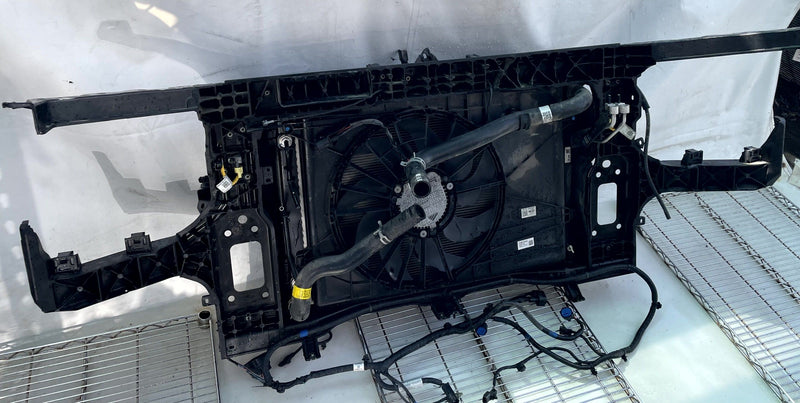 Load image into Gallery viewer, KIA TELLURIDE RADIATOR CORE SUPPORT W/ COOLING ASSEMBLY 3.8L 2020-2025 # 114385
