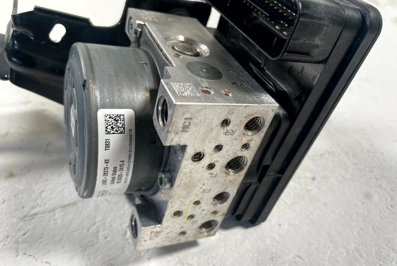 Load image into Gallery viewer, 2021 - 2025 FORD BRONCO SPORT ABS ANTI LOCK BRAKE PUMP MODULE UNIT # 111563
