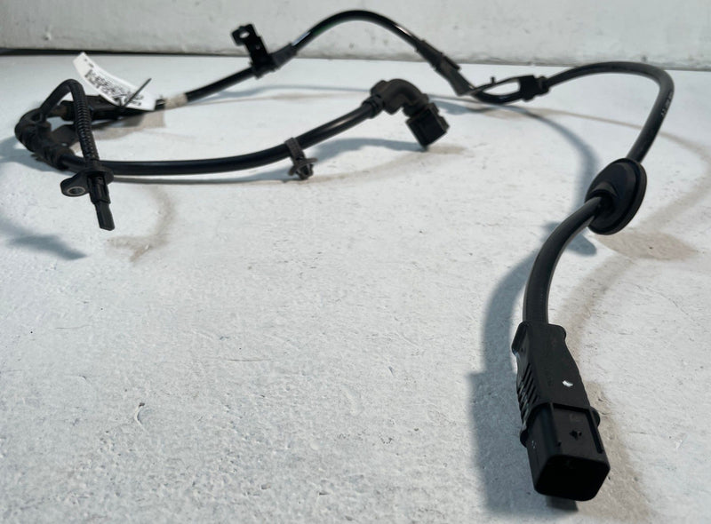 Load image into Gallery viewer, 2022-25 HYUNDAI TUCSON REAR LEFT DRIVER SIDE ABS WHEEL SPEED SENSOR # 107326
