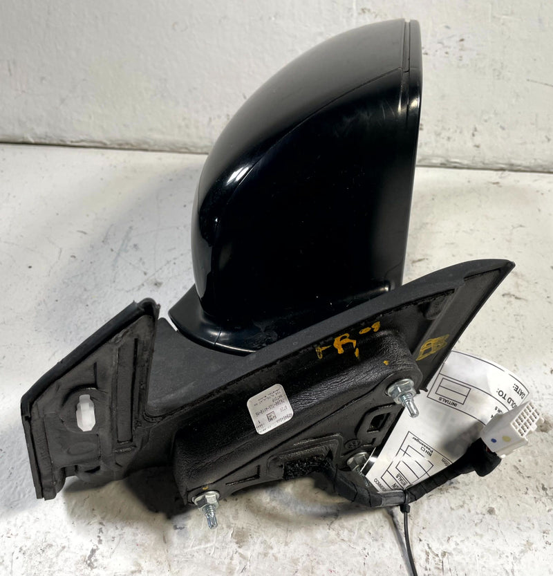 Load image into Gallery viewer, 2019-2025 HONDA PASSPORT FRONT RIGHT SIDE EXTERIOR DOOR MIRROR BLACK # 107484
