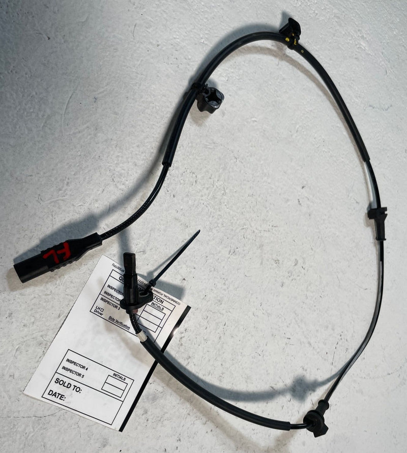 Load image into Gallery viewer, 2022-25 HYUNDAI TUCSON FRONT LEFT DRIVER SIDE ABS WHEEL SPEED SENSOR #107318
